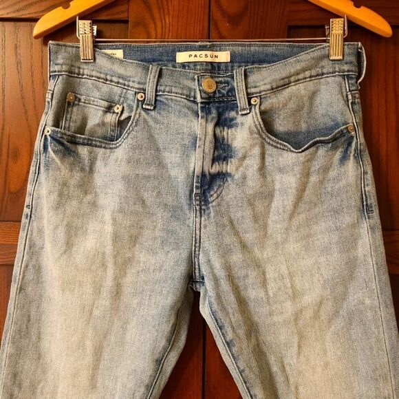 PacSun Slim Taper Jeans 29x30 Light Wash - Picture 3 of 7
